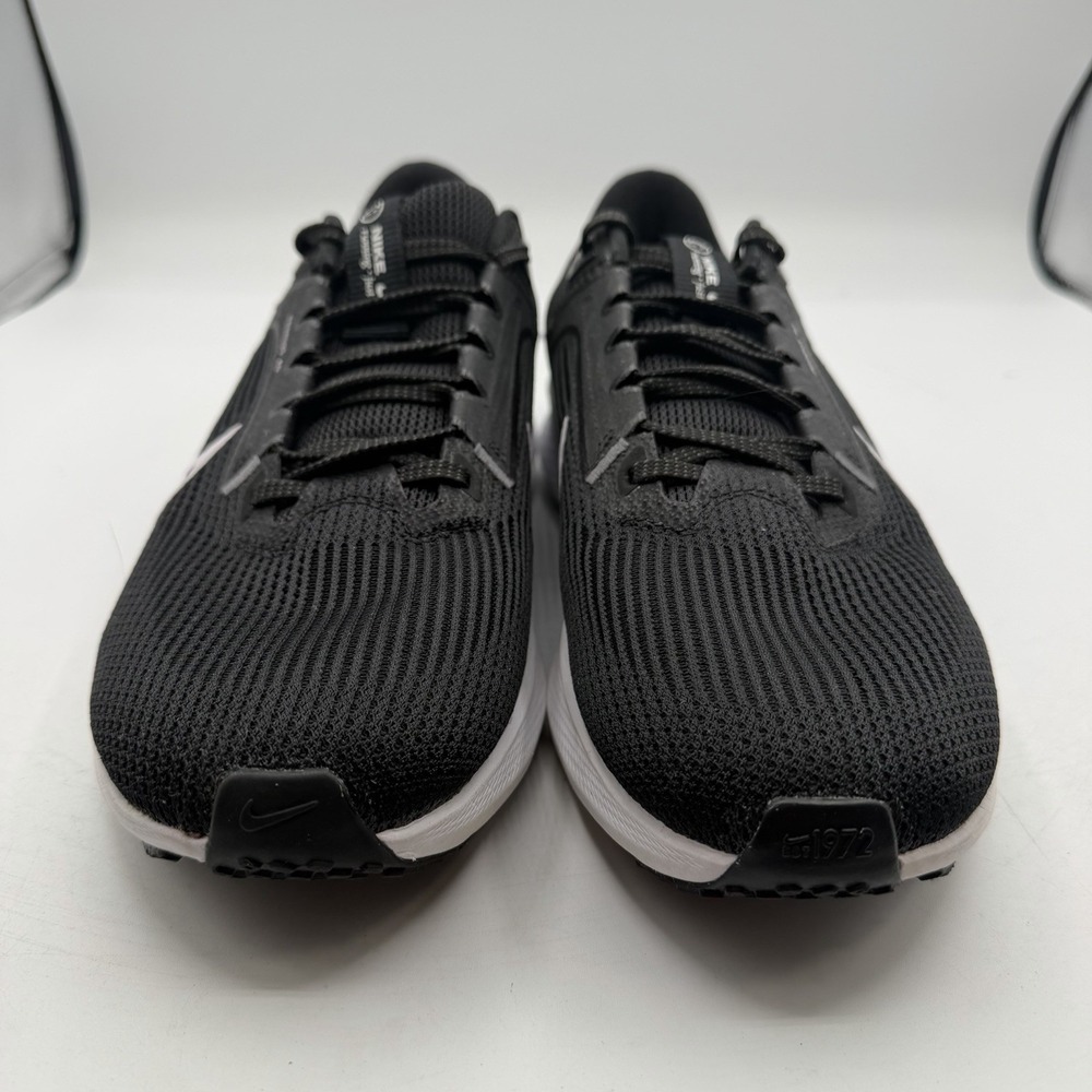 Nike Air Zoom Pegasus 40 Running Shoes Womens 9.5 Black white Sneaker DV3854-001 - Picture 3 of 10